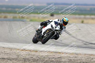 media/May-25-2025-Lets Ride (Sun) [[0ff033e448]]/B Group/1120am (Grapevine)/